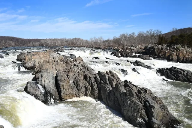 Whitewater rapids pouring over rocks at Great Falls